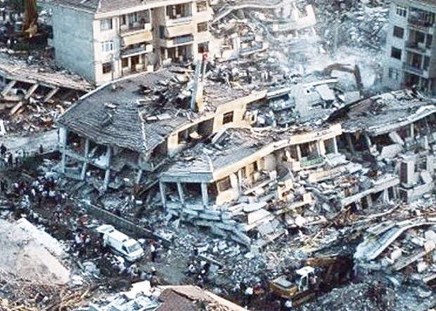 17 ağustos 1999 depremi